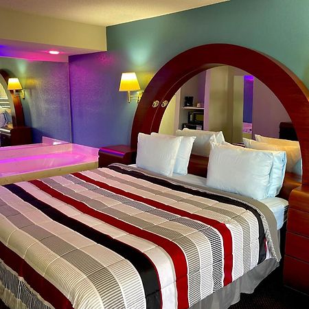 סלמה Luxury Inn & Suites מראה חיצוני תמונה