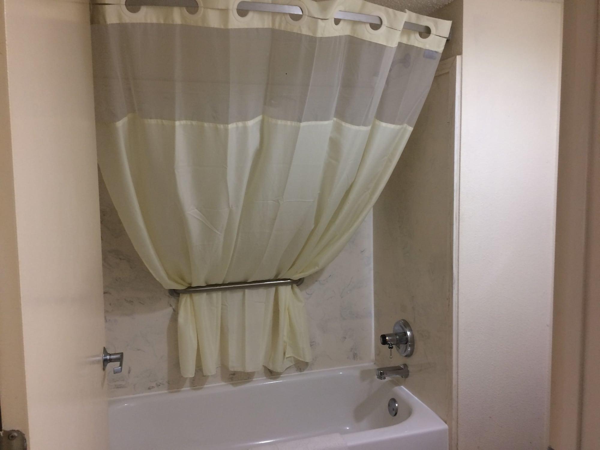 סלמה Luxury Inn & Suites מראה חיצוני תמונה