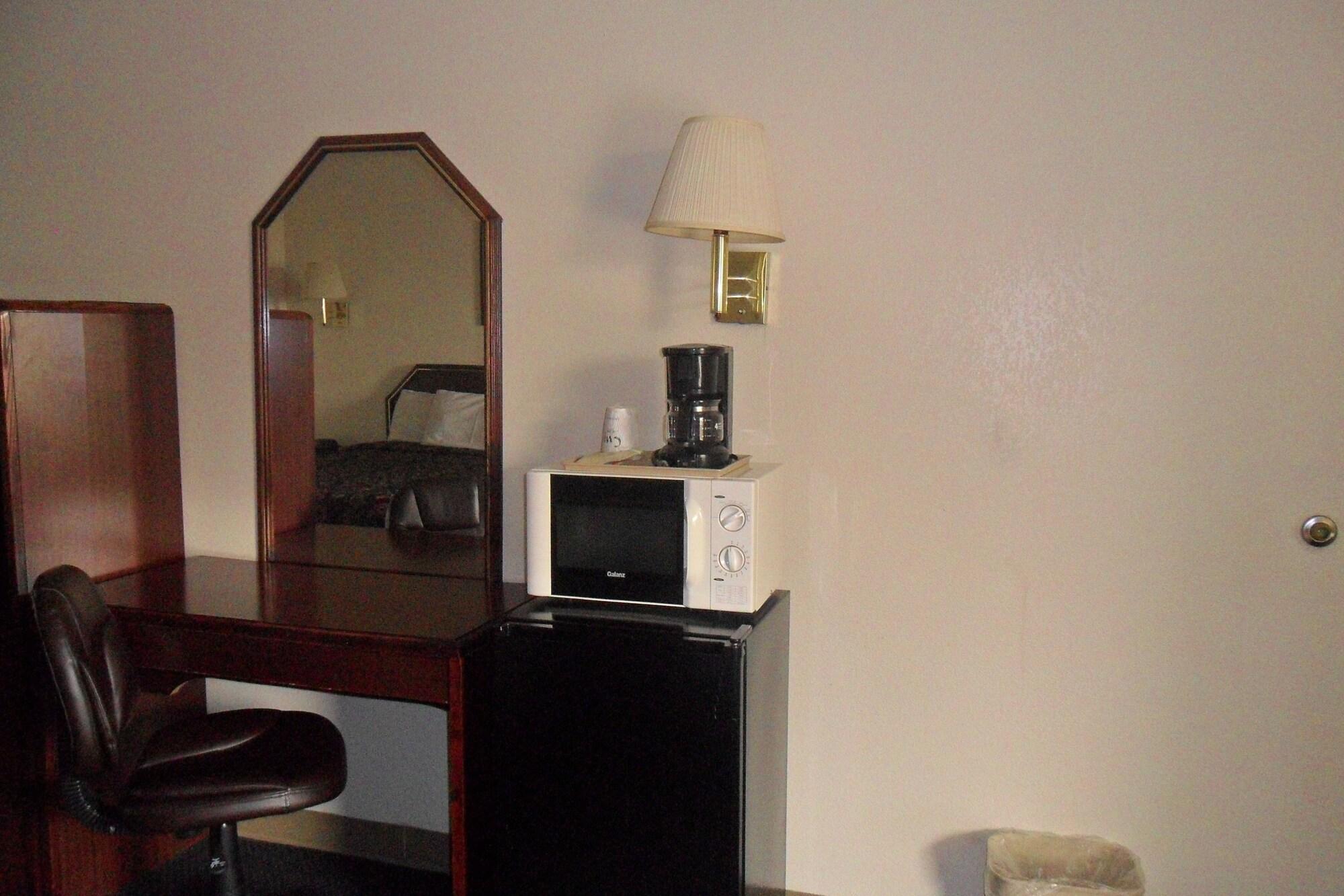 סלמה Luxury Inn & Suites מראה חיצוני תמונה